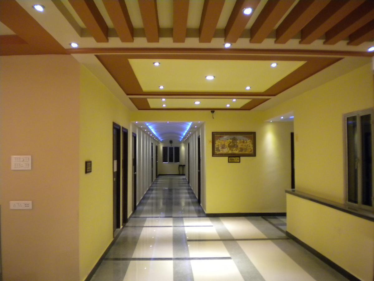 Hotel Raj Mahal Биканер Экстерьер фото